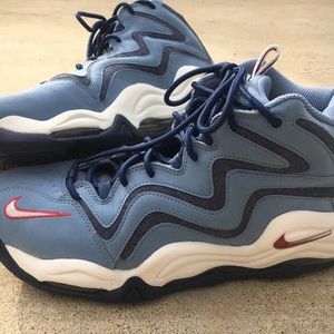 Nike Air Pippen Basketball Shoes